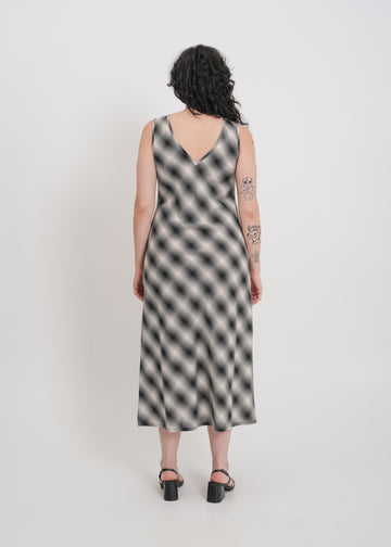 Dee Dress / White-Black