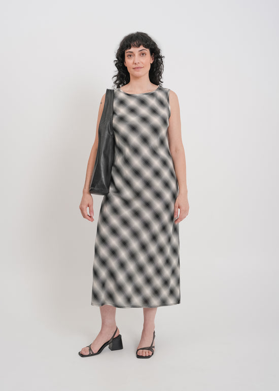 Dee Dress / White-Black