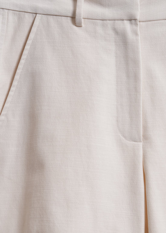 Hanna Short / Cream