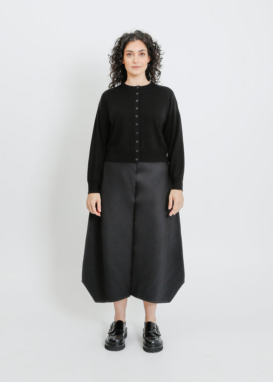 CHET PLEAT SKIRT / BLACK