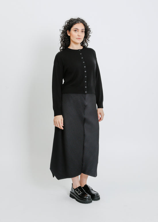 CHET PLEAT SKIRT / BLACK