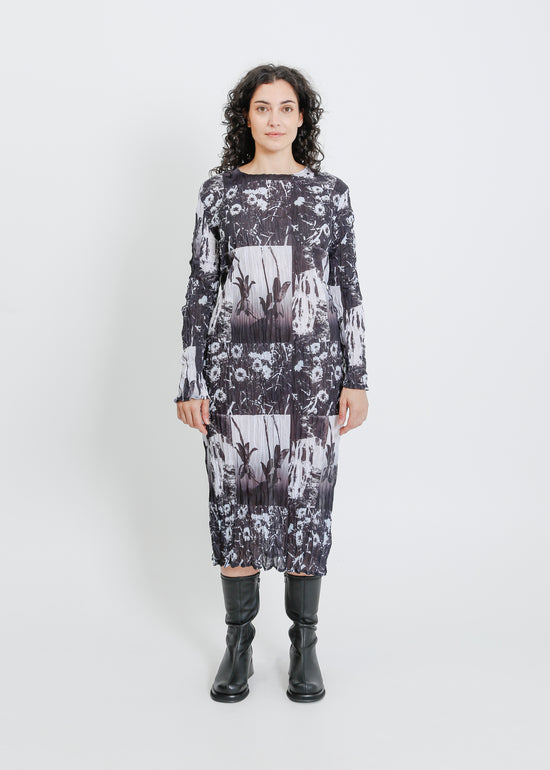 ROONEY PLEAT DRESS / BLACK-WHITE