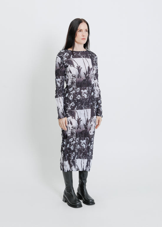 ROONEY PLEAT DRESS / BLACK-WHITE