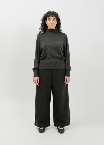 Benson Knit Top / Charcoal