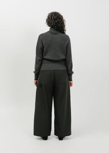 Benson Knit Top / Charcoal