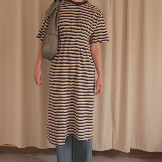Mariette Tee Dress / Beige-Navy - 
Beige Navy (image 2)