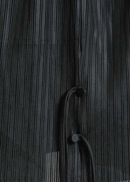 SILVANA PLEAT SHORT / BLACK